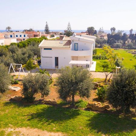 Villa Tra Mare E Ulivi Lido di Noto Kültér fotó