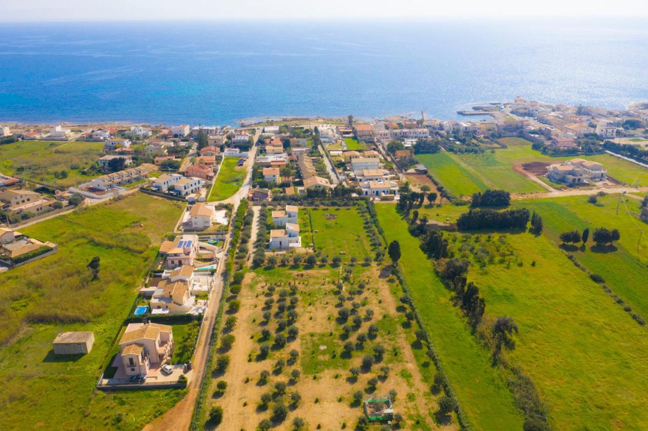 Villa Tra Mare E Ulivi Lido di Noto Kültér fotó